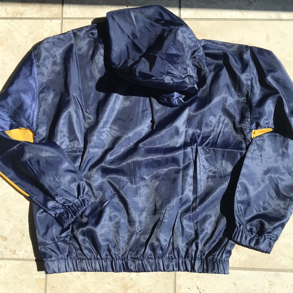 Jacket - Picture 7 of 8
